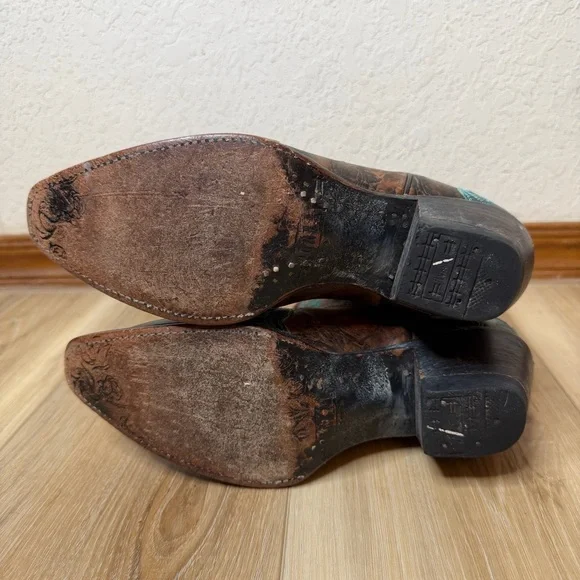 Corral Brown and Turquoise Embellished & Embroidered Snip Toe Western Boots - Picture 8 of 11